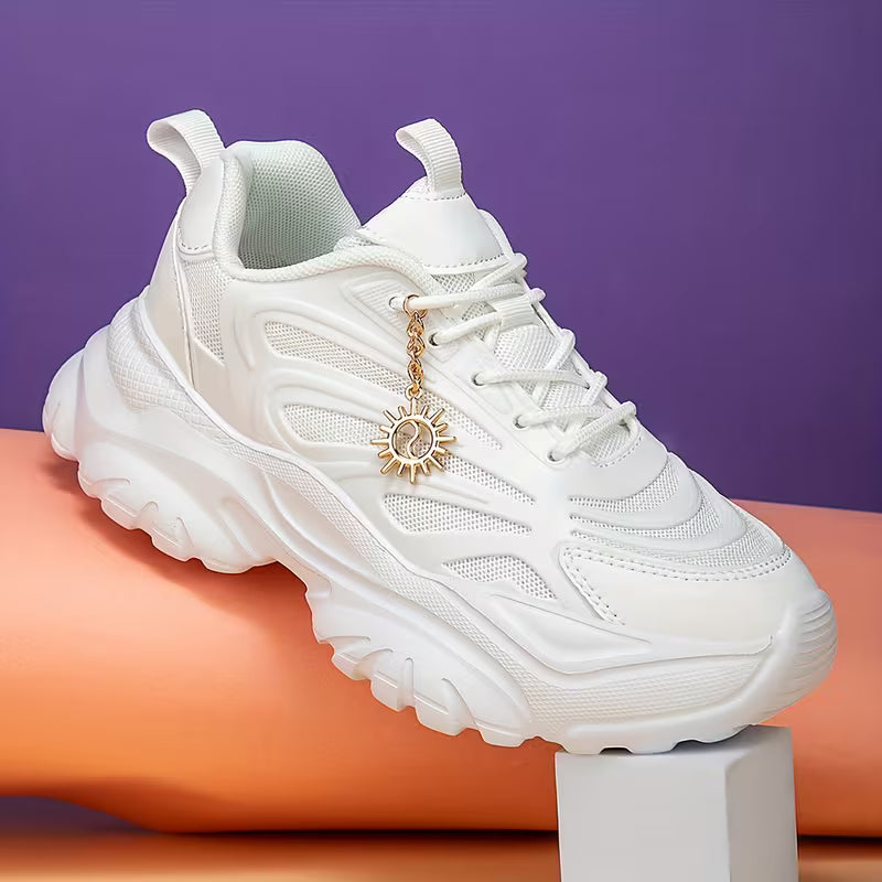 👟🌻 DareSee Sneakers con Plataforma Alta & Charm de Girasol